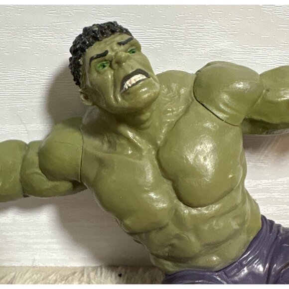 Marvel Hulk Action Figure 5" Collectible Toy - Green & Purple Design - Picture 2 of 7